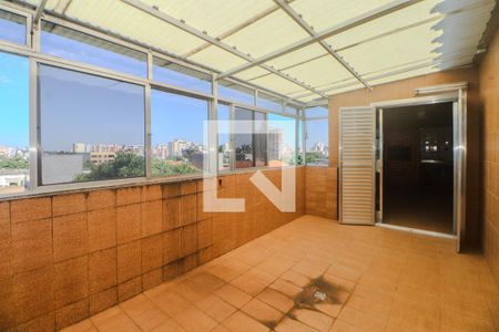 Apartamento à venda com 125m², 2 quartos e 1 vaga Apartamento à venda com 125m², 2 quartos e 1 vagaCobertura