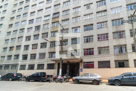 Apartamento à venda com 42m², 1 quarto e sem vaga Apartamento à venda com 42m², 1 quarto e sem vagaFachada