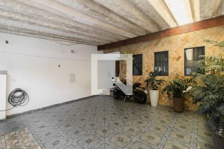 Casa à venda com 109m², 3 quartos e 2 vagasGaragem