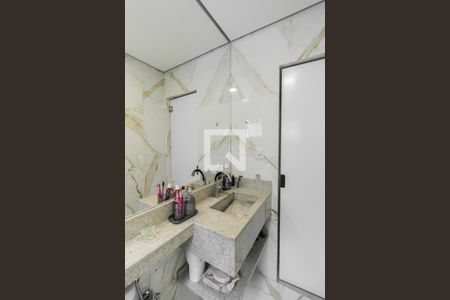 Casa à venda com 109m², 3 quartos e 2 vagasBanheiro