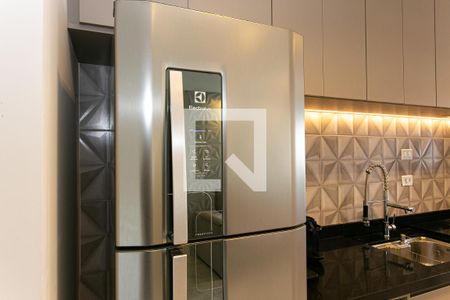 Apartamento à venda com 66m², 2 quartos e 1 vagaCozinha - Geladeira