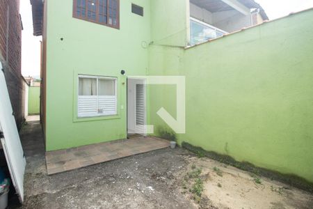 Casa para alugar com 125m², 2 quartos e 1 vagaQuintal