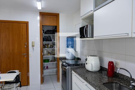 Apartamento para alugar com 85m², 3 quartos e 2 vagas Apartamento para alugar com 85m², 3 quartos e 2 vagasCozinha