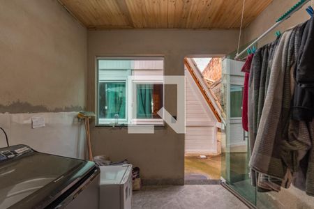 Casa à venda com 375m², 2 quartos e 2 vagasLavanderia