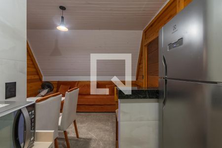 Casa à venda com 375m², 2 quartos e 2 vagasCozinha