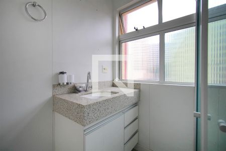 Apartamento à venda com 66m², 2 quartos e sem vagaBanheiro