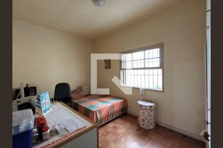 Casa à venda com 3 quartos, 206m² em Jardim Dona Sinha, São Paulo