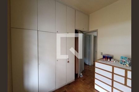 Casa à venda com 3 quartos, 206m² em Jardim Dona Sinha, São Paulo