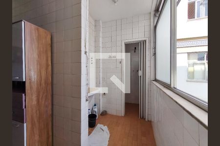 Apartamento à venda com 74m², 2 quartos e 1 vagaÁrea de Serviço