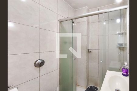Apartamento à venda com 74m², 2 quartos e 1 vagaBanheiro da Suíte