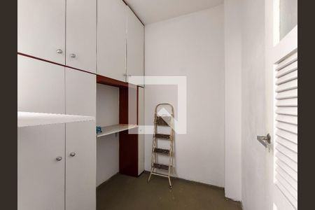 Apartamento à venda com 74m², 2 quartos e 1 vagaQuarto de Serviço