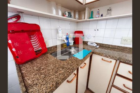Apartamento à venda com 74m², 2 quartos e 1 vagaCozinha