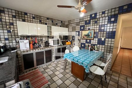 Casa à venda com 628m², 5 quartos e 2 vagasCozinha