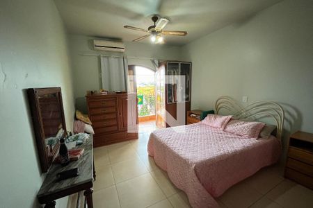 Casa à venda com 628m², 5 quartos e 2 vagasQuarto 4