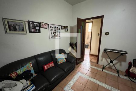 Casa à venda com 628m², 5 quartos e 2 vagasQuarto 5
