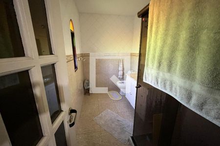 Casa à venda com 628m², 5 quartos e 2 vagasBanheiro 3