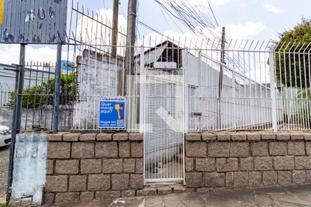 Casa para alugar com 75m², 2 quartos e sem vagaFachada