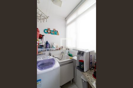 Apartamento para alugar com 66m², 2 quartos e 1 vagaÁrea de Serviço