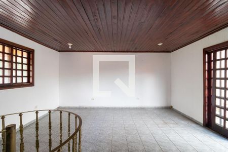 Casa à venda com 184m², 3 quartos e 2 vagas Casa à venda com 184m², 3 quartos e 2 vagasTerraço