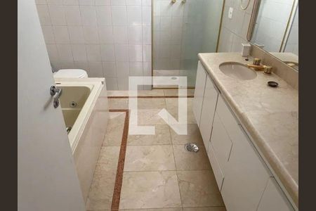 Apartamento à venda com 161m², 3 quartos e 1 vaga