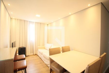 Sala de apartamento para alugar com 2 quartos, 44m² em Vila Suzana, São Paulo