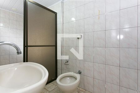 Banheiro de casa para alugar com 1 quarto, 37m² em Penha de França, São Paulo
