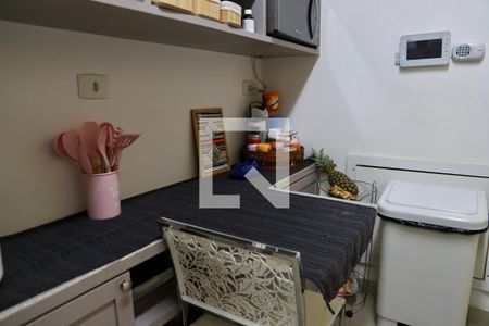 Casa à venda com 450m², 3 quartos e 2 vagas Casa à venda com 450m², 3 quartos e 2 vagasCozinha