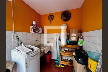 Casa à venda com 197m², 3 quartos e 1 vagaÁrea de Serviço