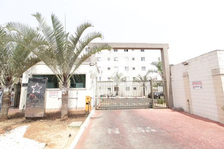 Apartamento para alugar com 45m², 2 quartos e 1 vagaFachada e portaria