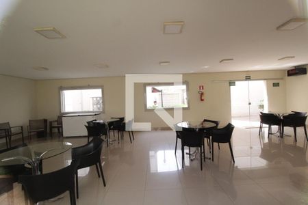 Apartamento para alugar com 45m², 2 quartos e 1 vagaÁrea comum - Salão de festas