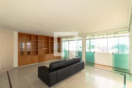 Apartamento à venda com 290m², 4 quartos e 3 vagasSala 2