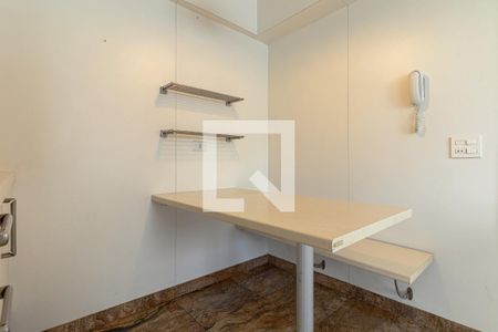 Apartamento à venda com 290m², 4 quartos e 3 vagasCozinha