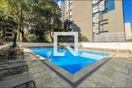 Apartamento à venda com 290m², 4 quartos e 3 vagasÁrea comum - Piscina
