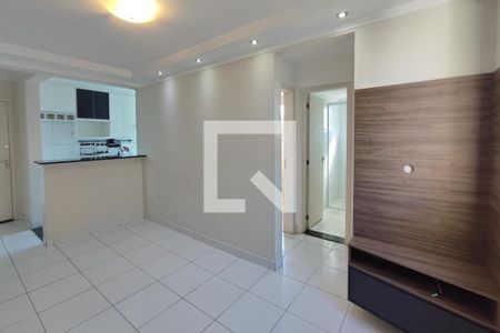 Sala de apartamento para alugar com 2 quartos, 45m² em Loteamento Parque São Martinho, Campinas