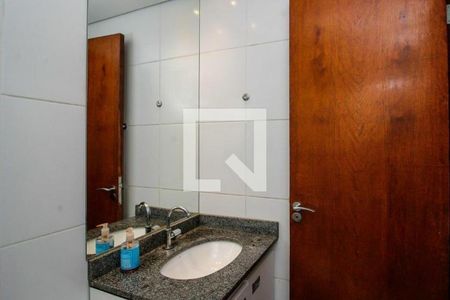 Apartamento à venda com 120m², 2 quartos e 1 vagabanheiro 2