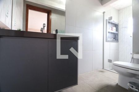 Casa à venda com 170m², 3 quartos e 2 vagasBanheiro suíte