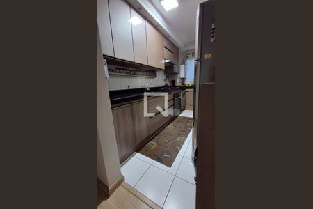 Cozinha de apartamento à venda com 3 quartos, 66m² em Vila Satúrnia , Campinas