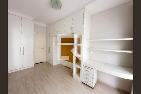 Quarto 1 de apartamento para alugar com 1 quarto, 42m² em Barra Funda, São Paulo