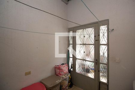 Casa à venda com 180m², 4 quartos e 2 vagas Casa à venda com 180m², 4 quartos e 2 vagasÁrea de Serviço