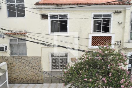 Apartamento para alugar com 70m², 3 quartos e sem vagaVista