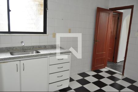 Apartamento para alugar com 70m², 3 quartos e sem vagaCozinha