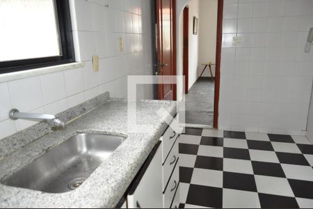 Apartamento para alugar com 70m², 3 quartos e sem vagaCozinha