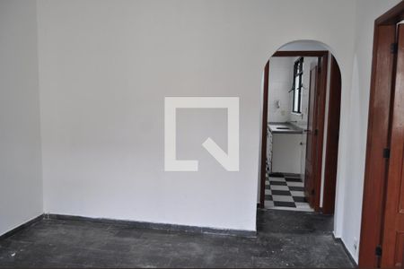 Sala de apartamento para alugar com 3 quartos, 70m² em Todos Os Santos, Rio de Janeiro
