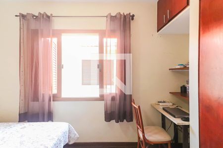 Casa de condomínio à venda com 300m², 3 quartos e 2 vagasQuarto 2