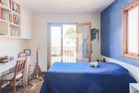 Casa de condomínio à venda com 300m², 3 quartos e 2 vagasQuarto 3