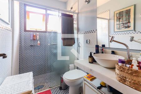 Casa de condomínio à venda com 300m², 3 quartos e 2 vagasBanheiro Social