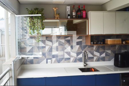 Cozinha de apartamento para alugar com 2 quartos, 58m² em Penha de França, São Paulo