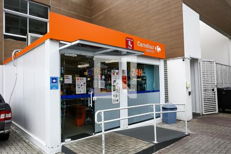 Apartamento à venda com 65m², 2 quartos e 1 vaga Apartamento à venda com 65m², 2 quartos e 1 vagamercado