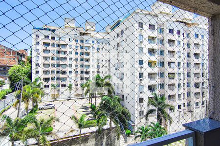 Sala- varanda de apartamento para alugar com 3 quartos, 58m² em Pechincha, Rio de Janeiro