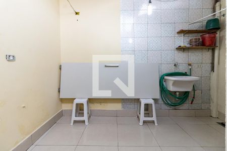 Casa à venda com 170m², 3 quartos e 1 vagaLavanderia